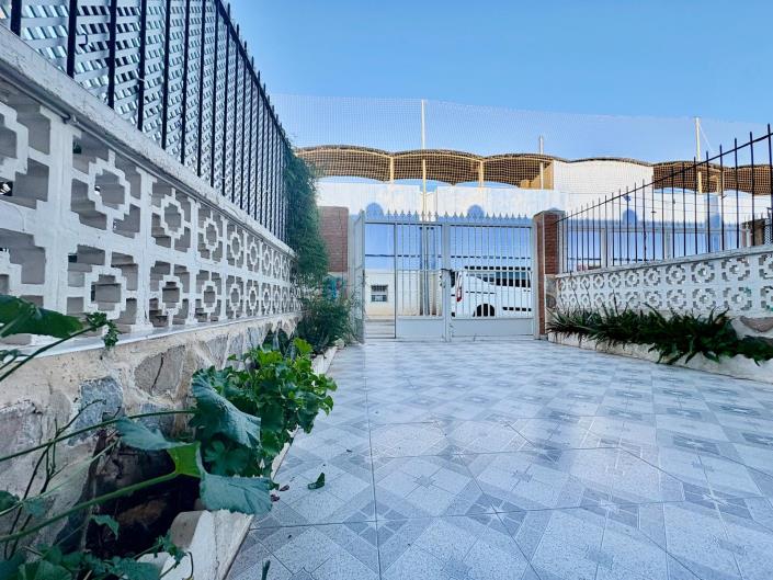 Image No.5-2 Bed Townhouse for sale