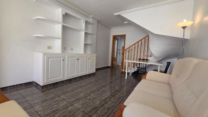 Image No.6-2 Bed Townhouse for sale