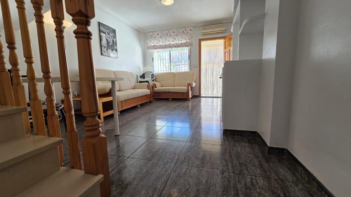 Image No.7-2 Bed Townhouse for sale