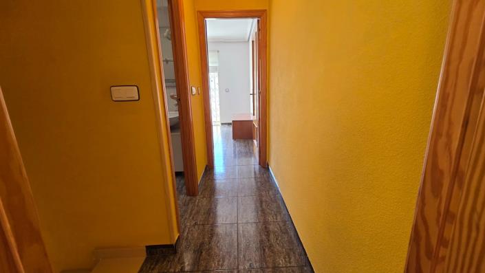 Image No.22-2 Bed Townhouse for sale