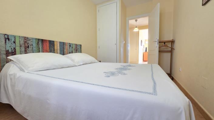 Image No.37-2 Bed Apartment for sale