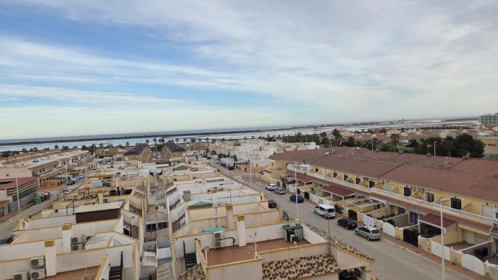 Image No.38-2 Bed Apartment for sale