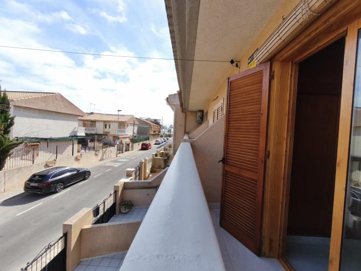 Image No.5-2 Bed Townhouse for sale