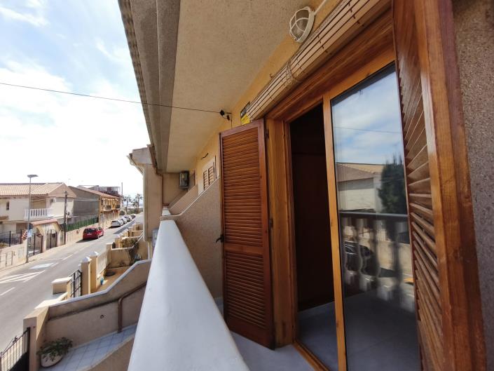 Image No.11-2 Bed Townhouse for sale