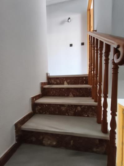 Image No.16-2 Bed Townhouse for sale