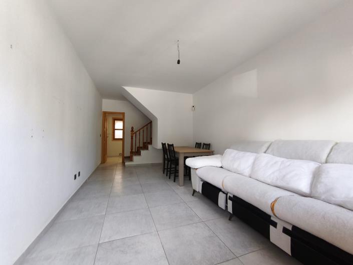 Image No.34-2 Bed Townhouse for sale