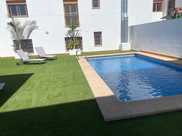 Image No.36-2 Bed Apartment for sale