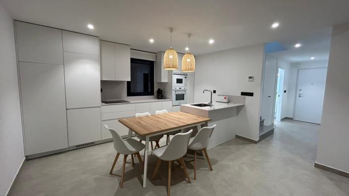 Image No.8-3 Bed House/Villa for sale