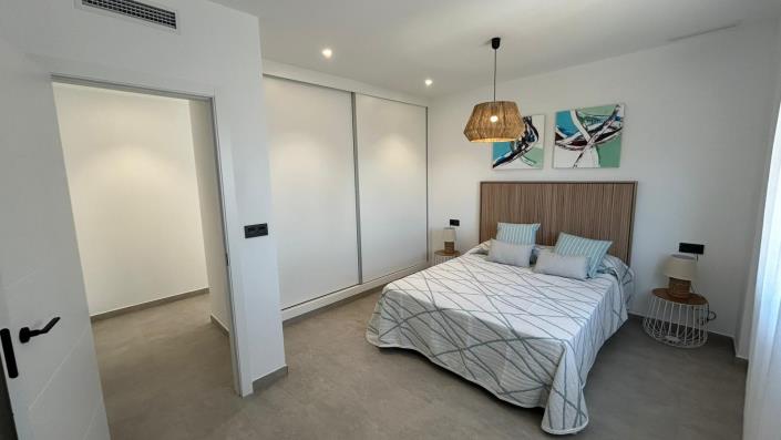 Image No.14-3 Bed House/Villa for sale