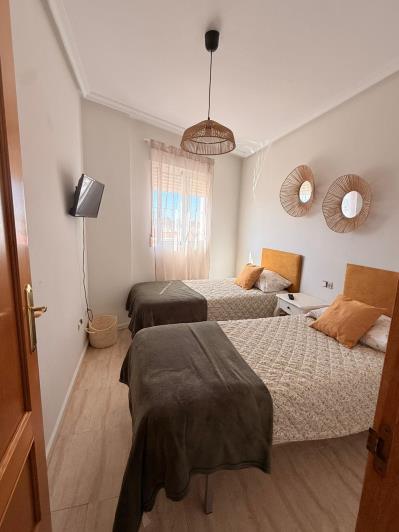 Image No.13-3 Bed Apartment for sale