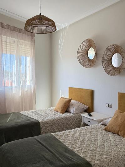 Image No.18-3 Bed Apartment for sale