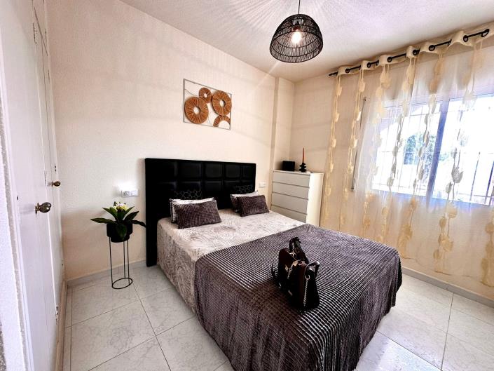 Image No.5-3 Bed Apartment for sale