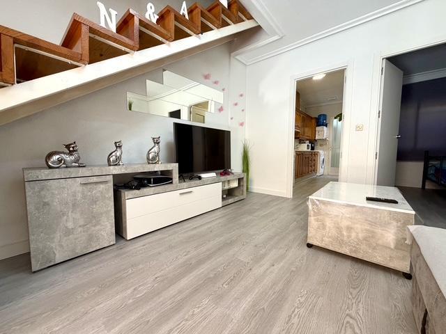 Image No.3-3 Bed Townhouse for sale
