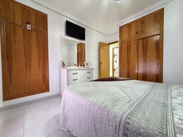 Image No.17-3 Bed Townhouse for sale
