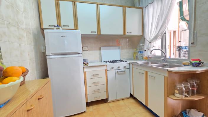 Image No.8-2 Bed Apartment for sale