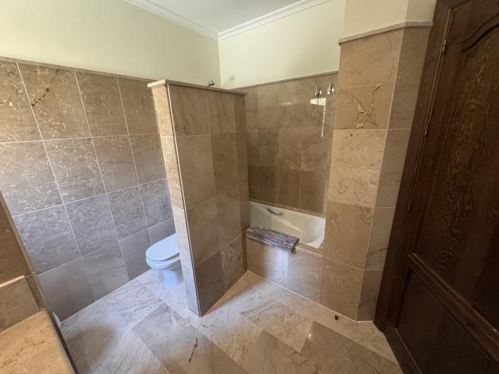 Image No.31-4 Bed House/Villa for sale