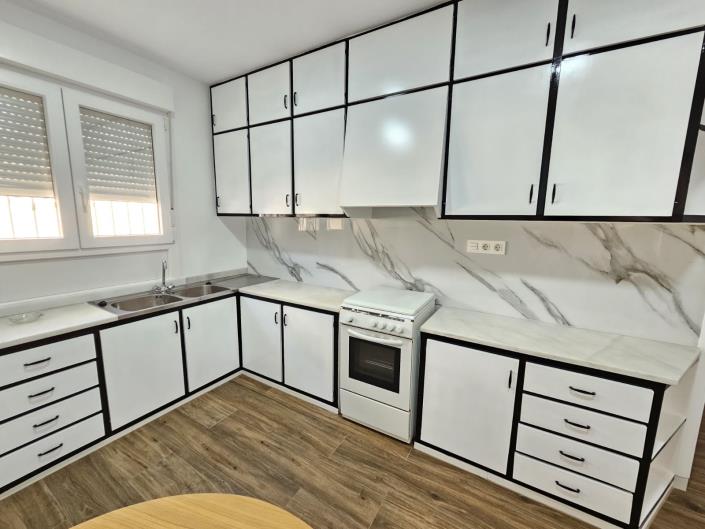 Image No.31-3 Bed House for sale