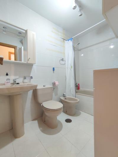 Image No.13-2 Bed Townhouse for sale