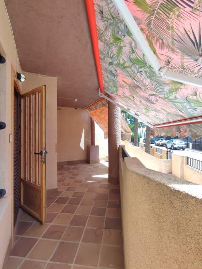 Image No.20-2 Bed Townhouse for sale