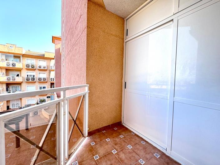 Image No.24-2 Bed Apartment for sale