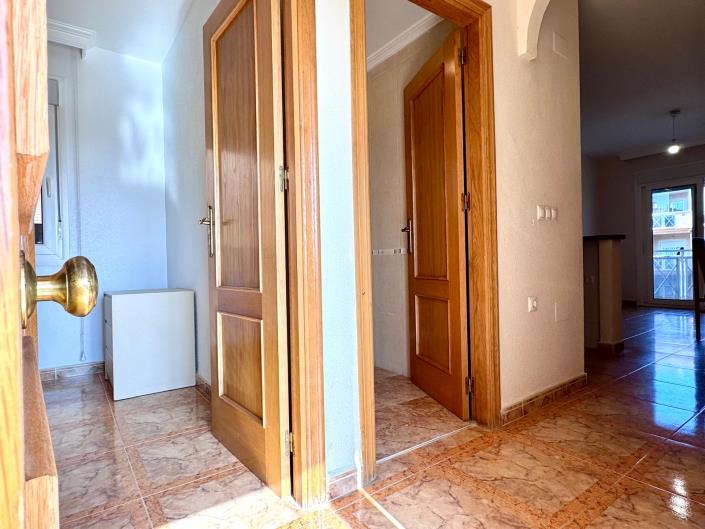 Image No.33-2 Bed Apartment for sale