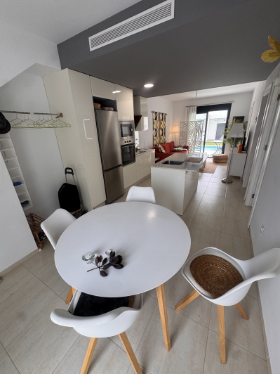 Image No.3-2 Bed Apartment for sale