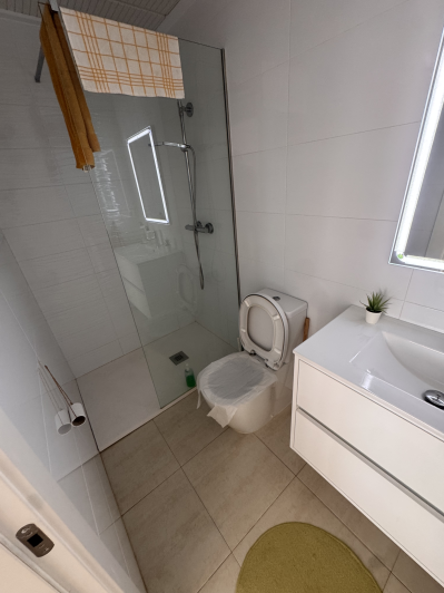Image No.18-2 Bed Apartment for sale