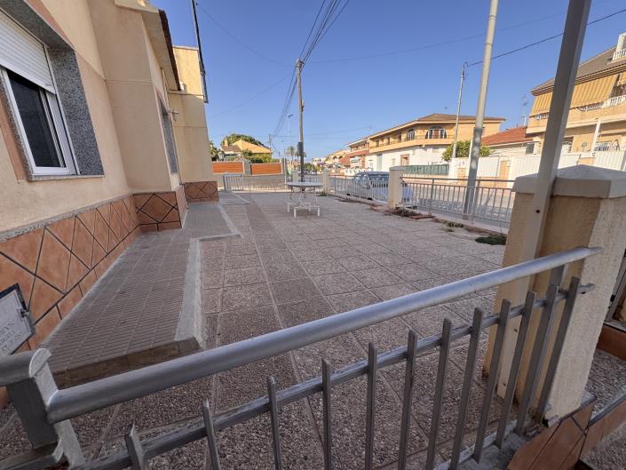 Image No.4-4 Bed House for sale
