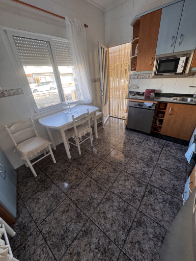 Image No.23-4 Bed House for sale