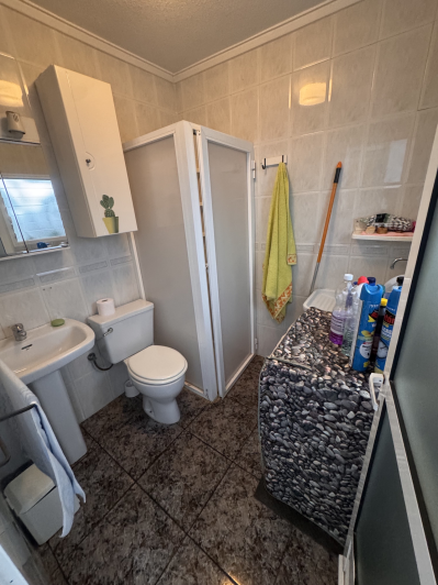 Image No.32-4 Bed House for sale