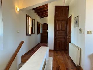 Image No.44-5 Bed Villa / Detached for sale
