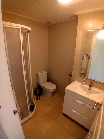 Image No.21-2 Bed Apartment for sale