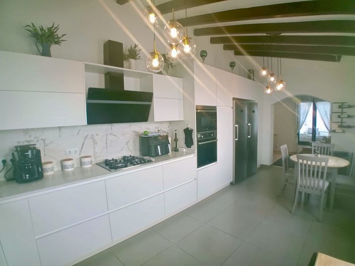 Image No.8-4 Bed Villa for sale