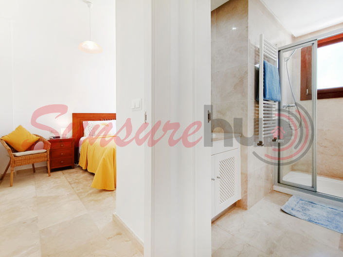 Image No.30-3 Bed Villa for sale