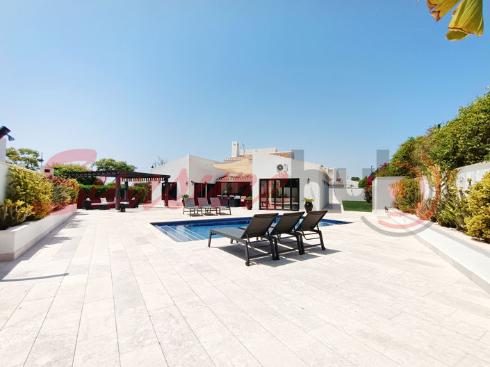 Image No.39-4 Bed Villa for sale