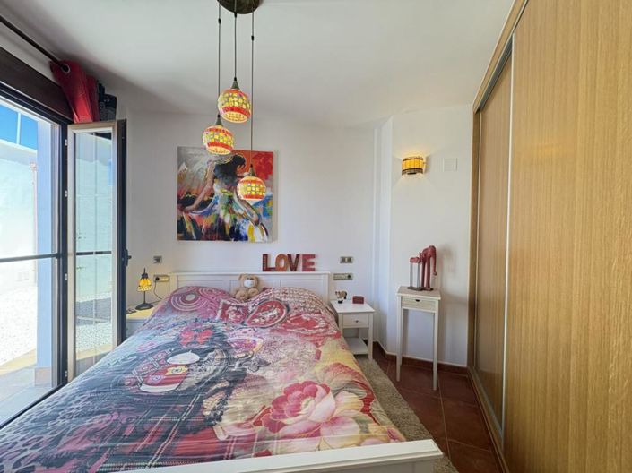 Image No.22-3 Bed Villa for sale