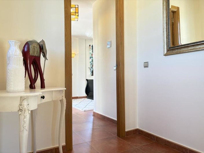 Image No.30-3 Bed Villa for sale