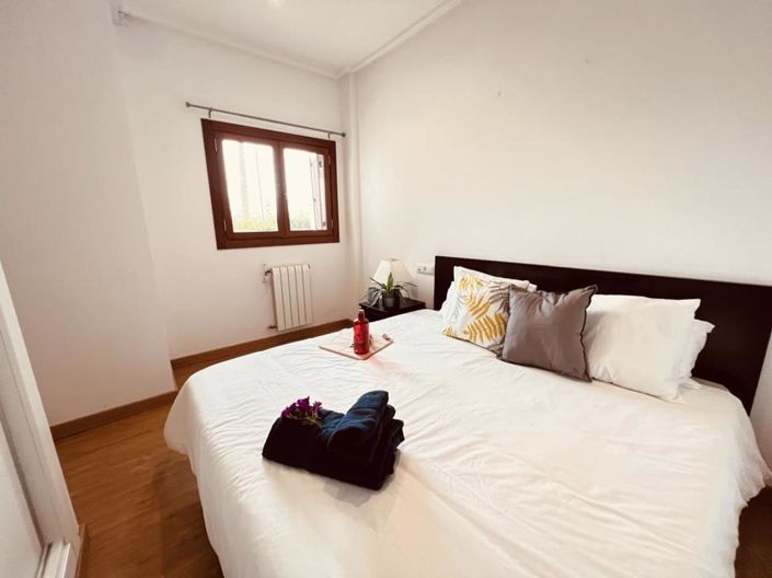 Image No.23-2 Bed Apartment for sale