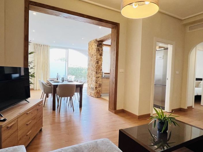 Image No.8-2 Bed Apartment for sale