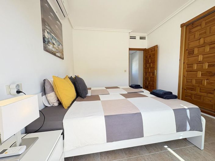 Image No.16-3 Bed Villa for sale