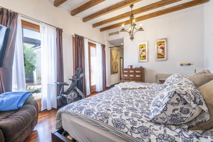 Image No.44-5 Bed Villa for sale