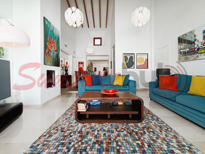 Image No.21-5 Bed Property for sale