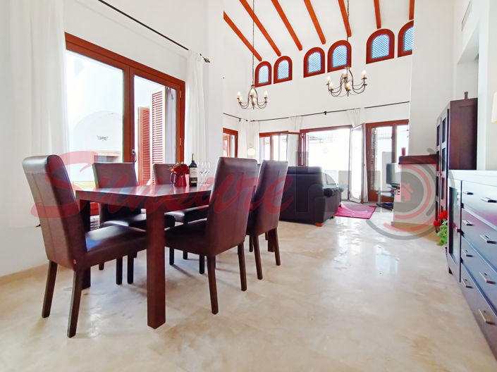 Image No.7-3 Bed Villa for sale