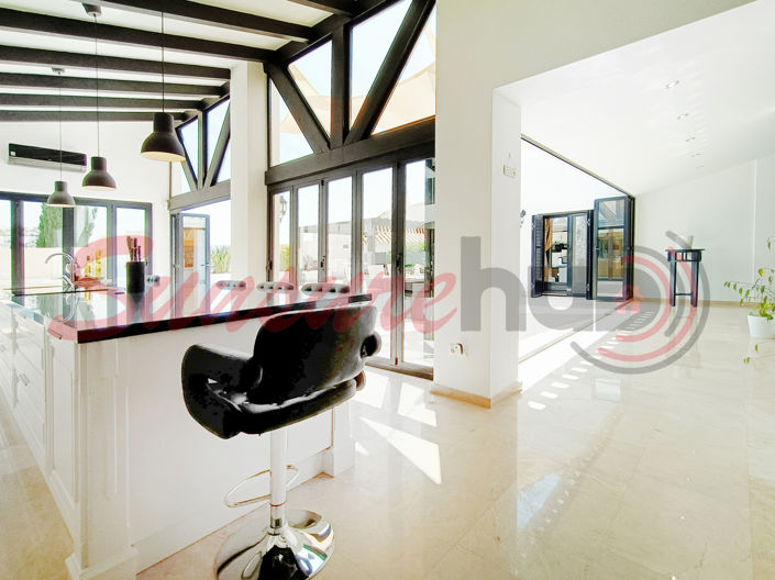 Image No.11-4 Bed Villa for sale