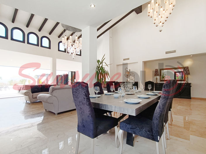 Image No.6-4 Bed Villa for sale