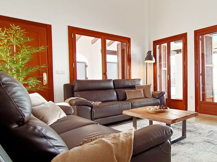 Image No.11-3 Bed Villa for sale