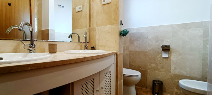 Image No.26-3 Bed Villa for sale