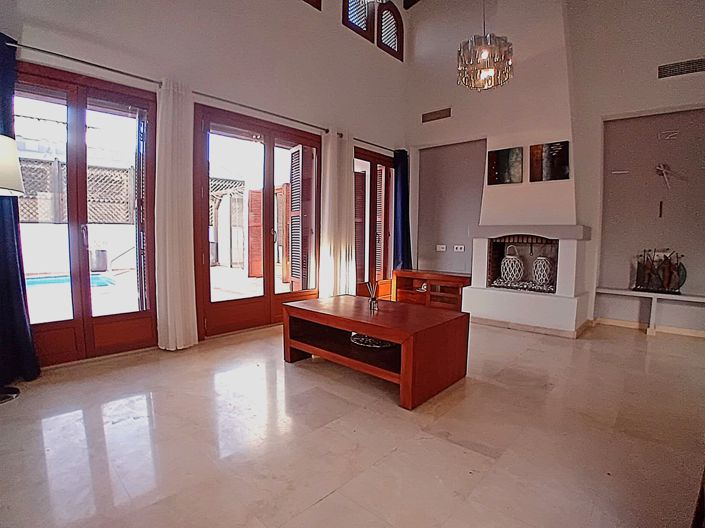 Image No.7-3 Bed Villa for sale