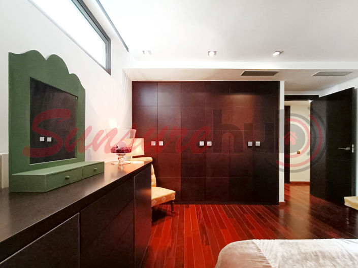 Image No.38-5 Bed Villa for sale