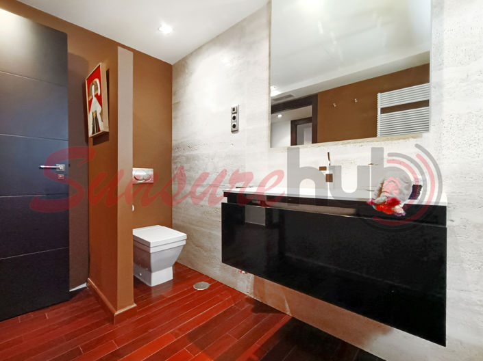 Image No.40-5 Bed Villa for sale